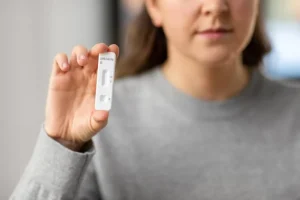 Chip de Testosterona Feminino: como funciona, indicações e segurança
