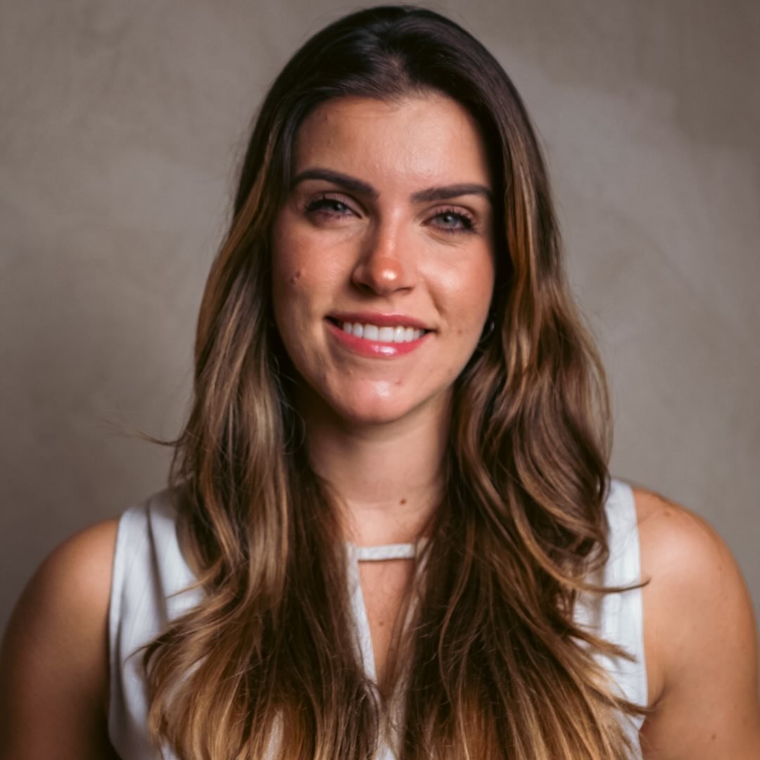 Dra. Paula Ferrari